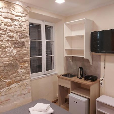 דירות Corfu  Corcyra Microflat In Old Town מראה חיצוני תמונה