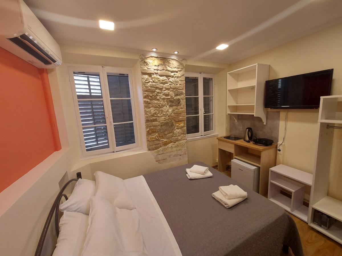 דירות Corfu  Corcyra Microflat In Old Town מראה חיצוני תמונה