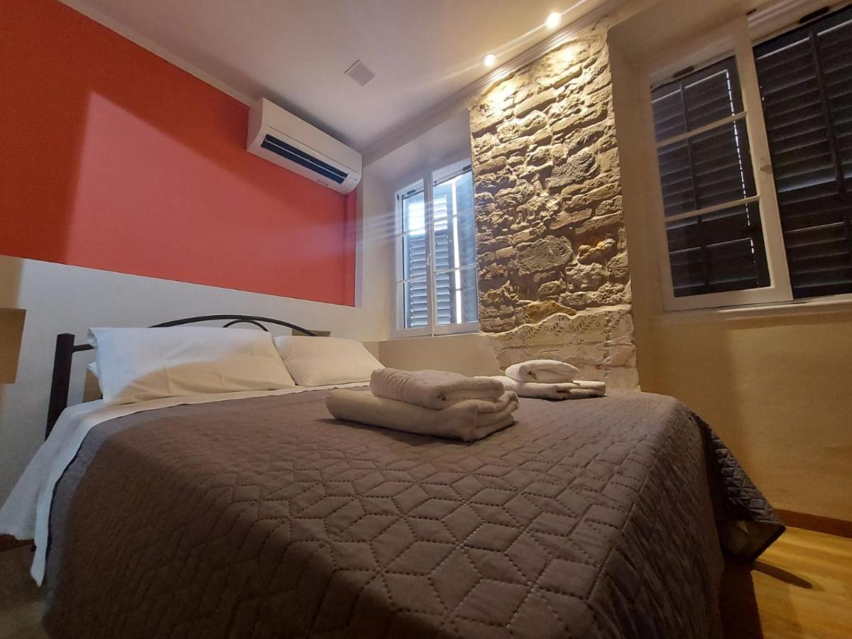 דירות Corfu  Corcyra Microflat In Old Town מראה חיצוני תמונה