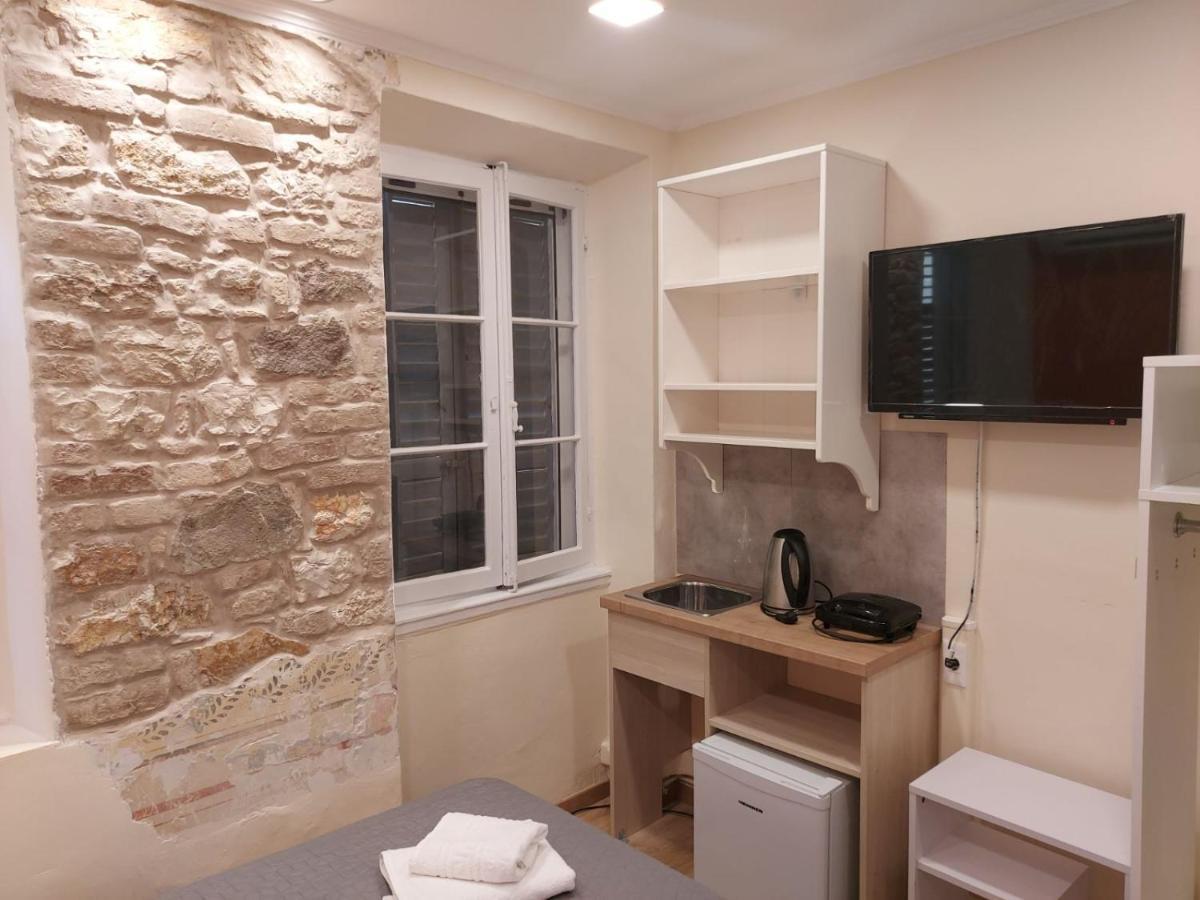 דירות Corfu  Corcyra Microflat In Old Town מראה חיצוני תמונה